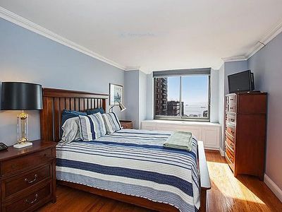 200 Rector Pl APT 16F, New York, NY, 10280