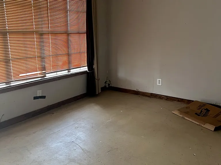 3211 N Miller St — Photo 21
