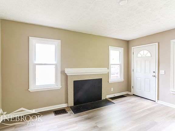 3rd image of 533 S Napoleon Ave