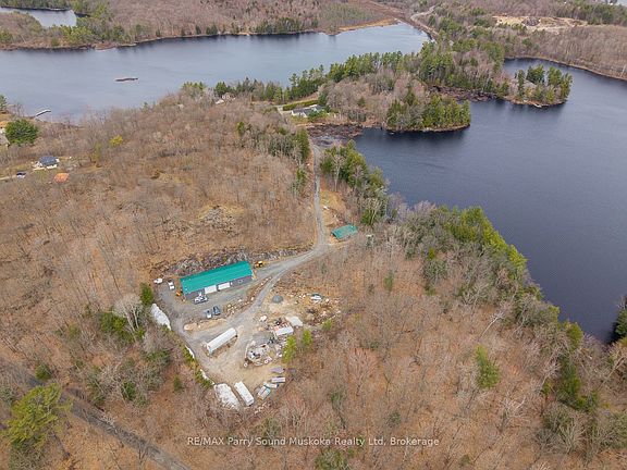 4th image of 92 Blue Lake Rd