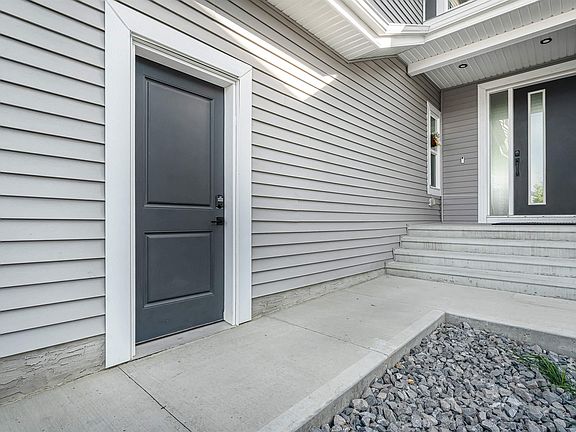 4th image of 4709 Charles Bay SW
