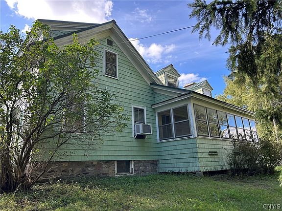 5th image of 1159 North Rd