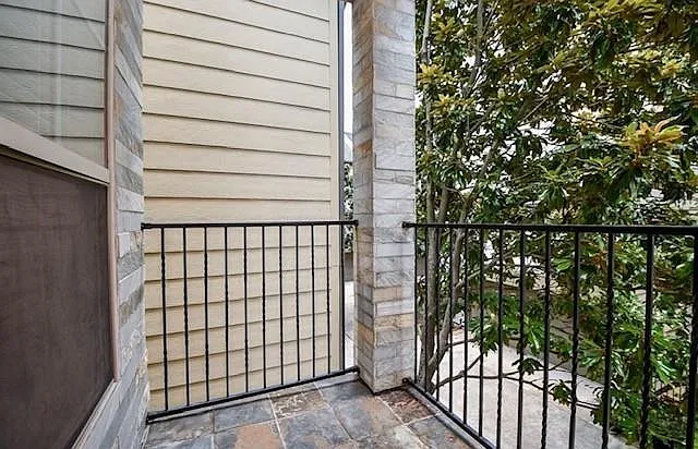 2908 Leeland St — Photo 11