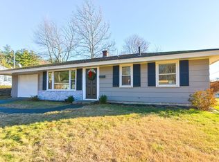 16 Caroline Dr, Bellingham, MA 02019