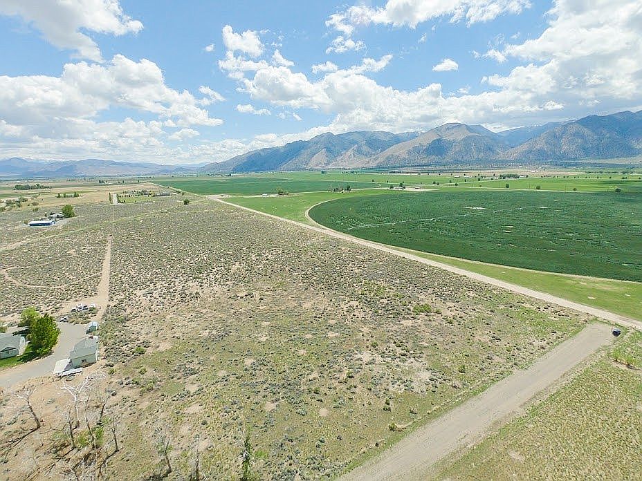 1st image of 35 Linda Way