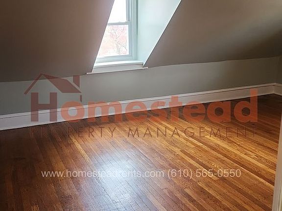 4th image of 640 Poplar St APT 3