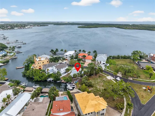 1809 Bayou Grande Blvd NE #22, Saint Petersburg, FL 33703