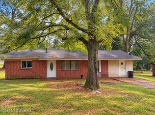 102 Lady Catherine Rd, Pelahatchie, MS 39145