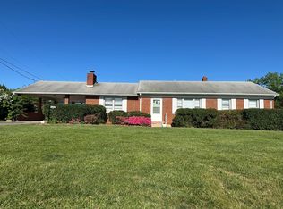 3564 Wards Rd, Altavista, VA 24517