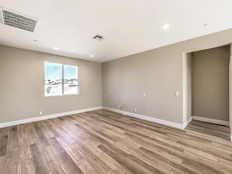 729 Milan Ave — Photo 20