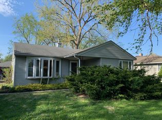 3302 Fremont St, Rolling Meadows, IL 60008