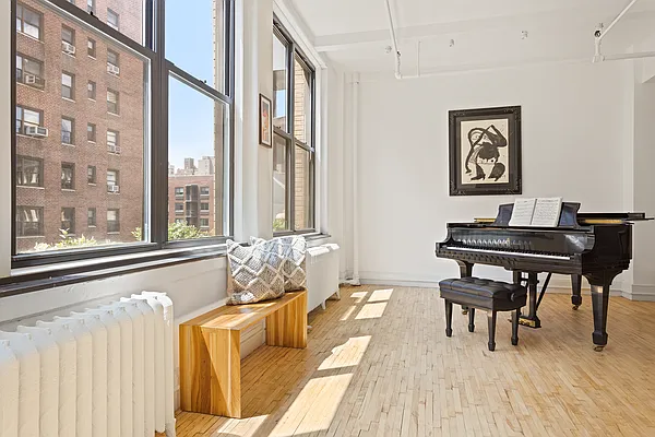 Sold by Compass | media 2