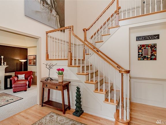 4th image of 1647 Lake Mount Dr
