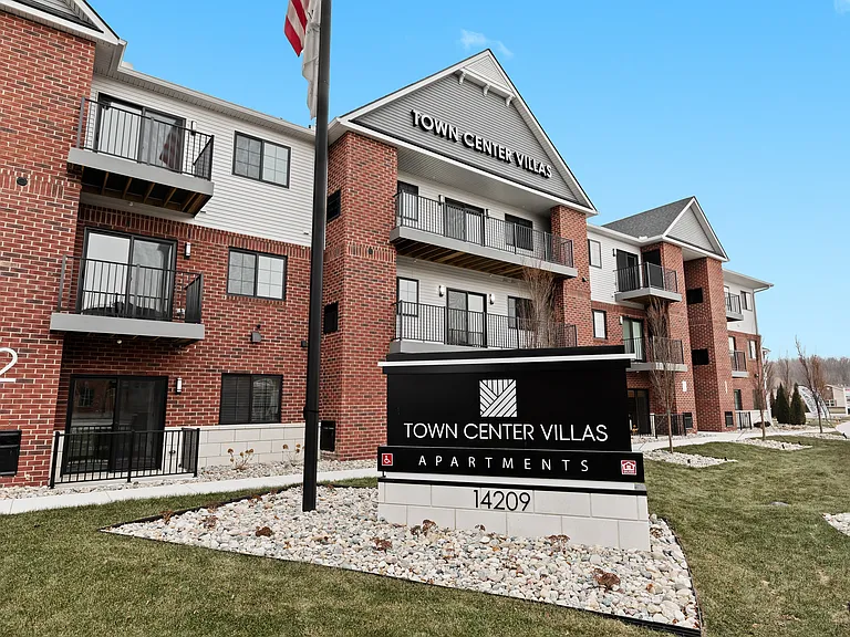 The Town Center Villas — Photo 37