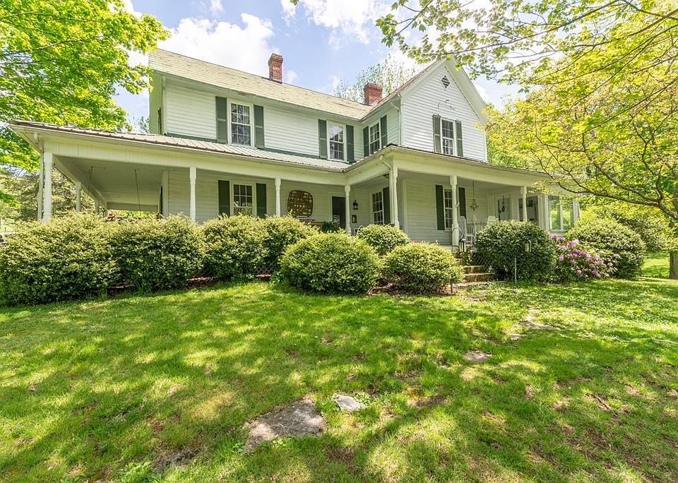 1st image of 20212 Randolph Dr