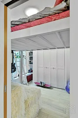 Sold by Halstead Real Estate | media 19