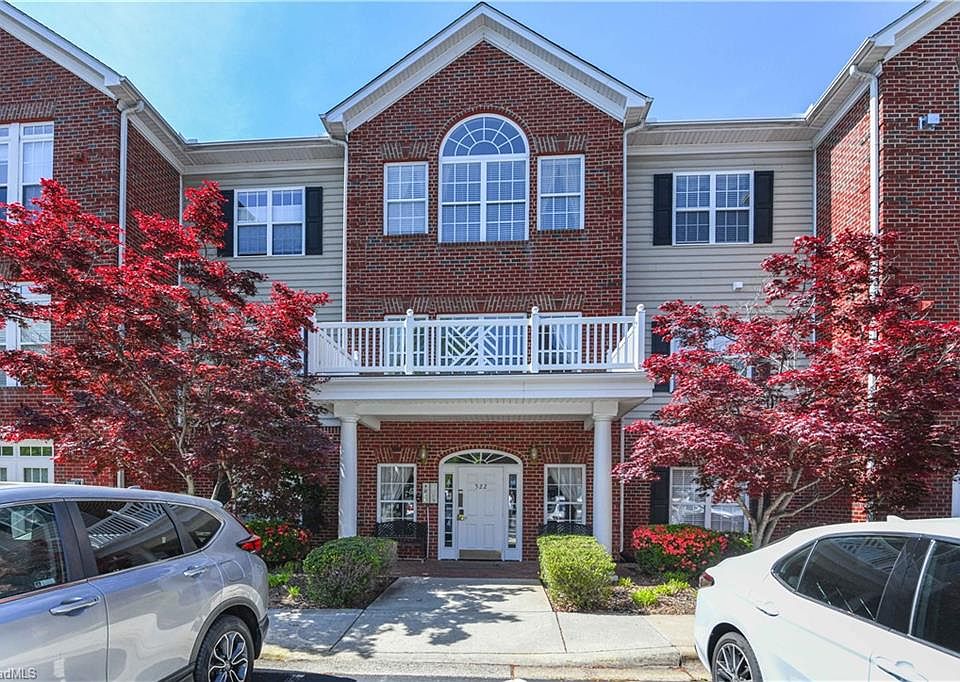 1st image of 522 College Rd
