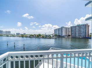 1913 S Ocean Dr APT 433, Hallandale, FL 33009