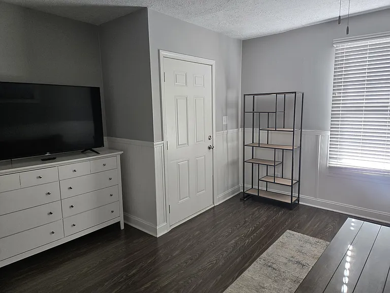 214 Country Club Ln #A — Photo 8