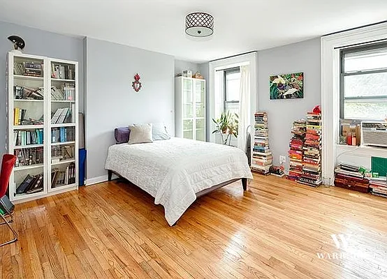 Rented by Warburg | media 21