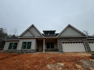 365 Smith Chapel Rd, Campobello, SC 29322