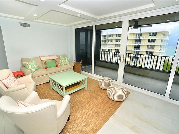 3rd image of 450 Ocean Dr APT 1004
