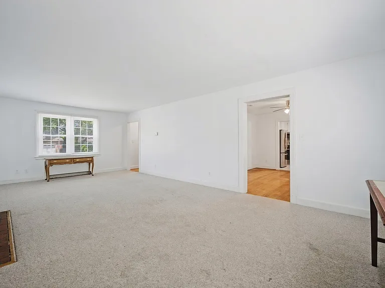 9450 Selby Pl — Photo 15