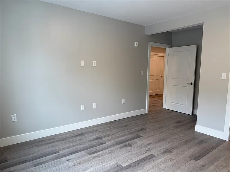 251 Sladen St #207 — Photo 14