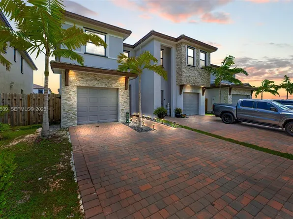 25565 SW 109th Ave, Homestead, FL 33032