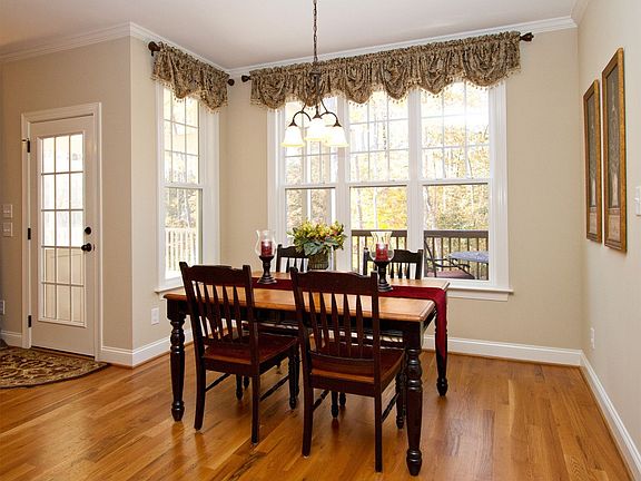 The breakfast nook is not only roomy, it is set out of the traffic path.