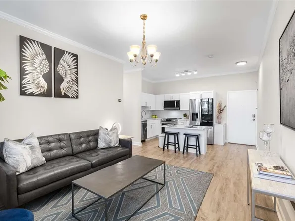 3060 Pharr Court North NW APT 620, Atlanta, GA 30305
