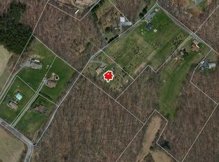 7165 Carls Hill Rd, Zionsville, PA 18092