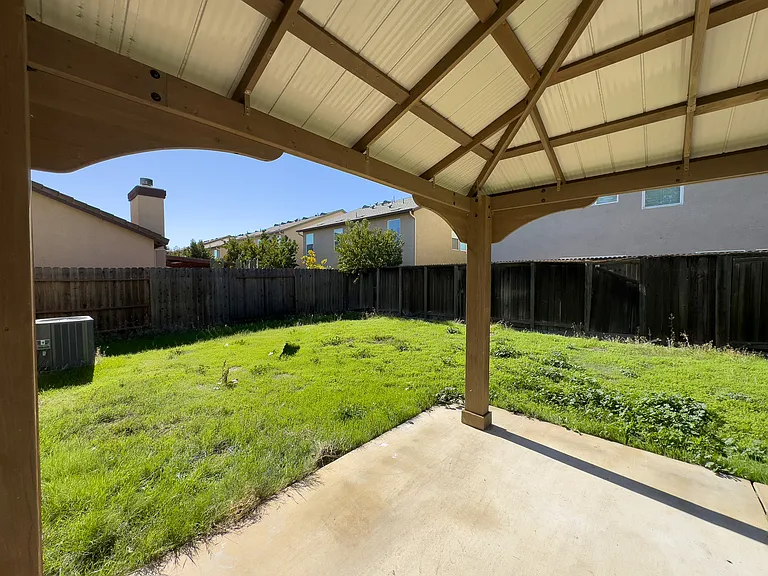 8268 Iron Gorge Dr — Photo 17