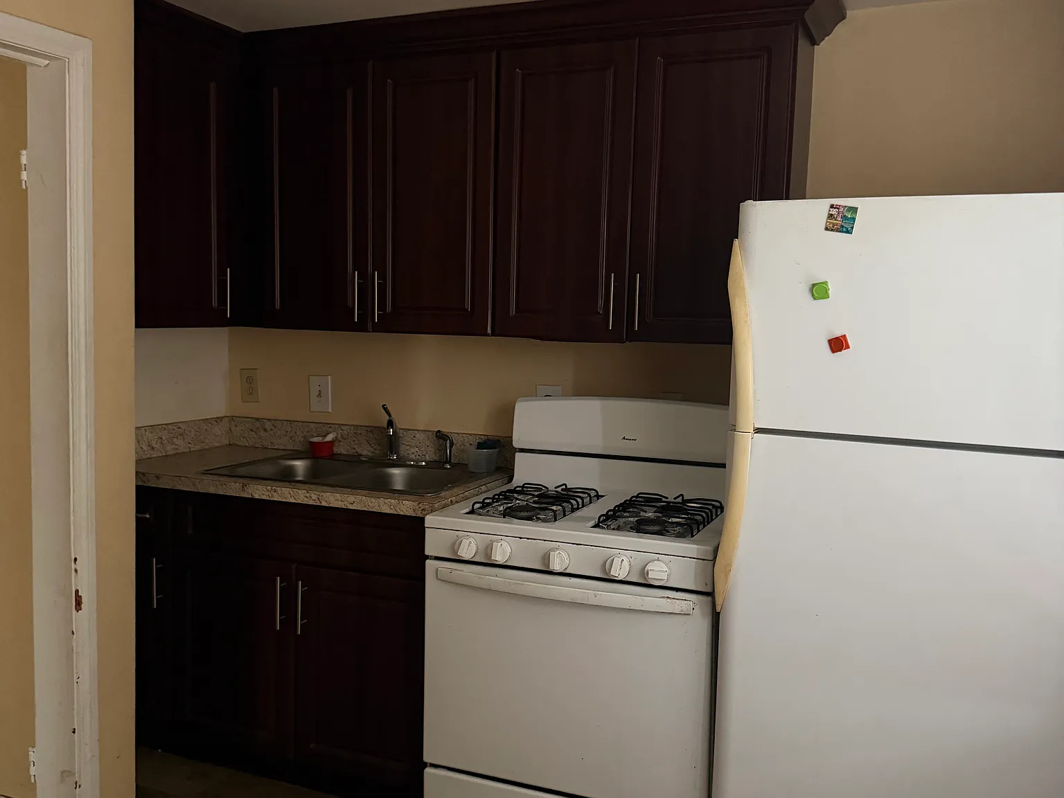 1 bed, 650 sqft, $950 — Photo 2