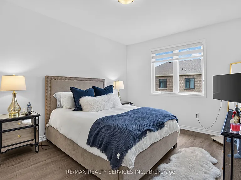 1702 Dance Ct — Photo 33