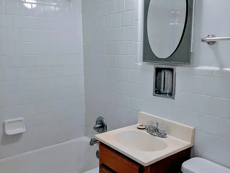 6405 Stuart Ave — Photo 29