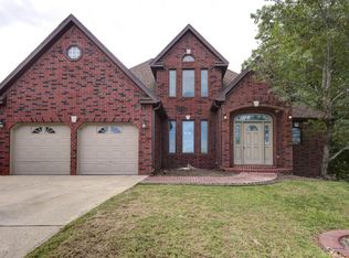 131 Oak Ridge Ave, Branson, MO 65616