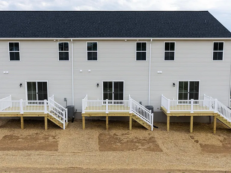 14 Meredith Way — Photo 22