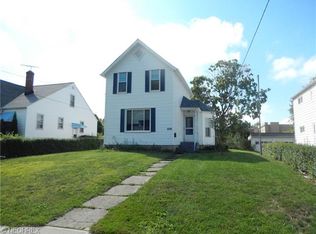 1256 Webb Rd, Lakewood, OH 44107