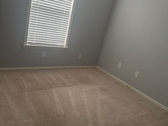 5th image of 134 Melville Ln SW #134