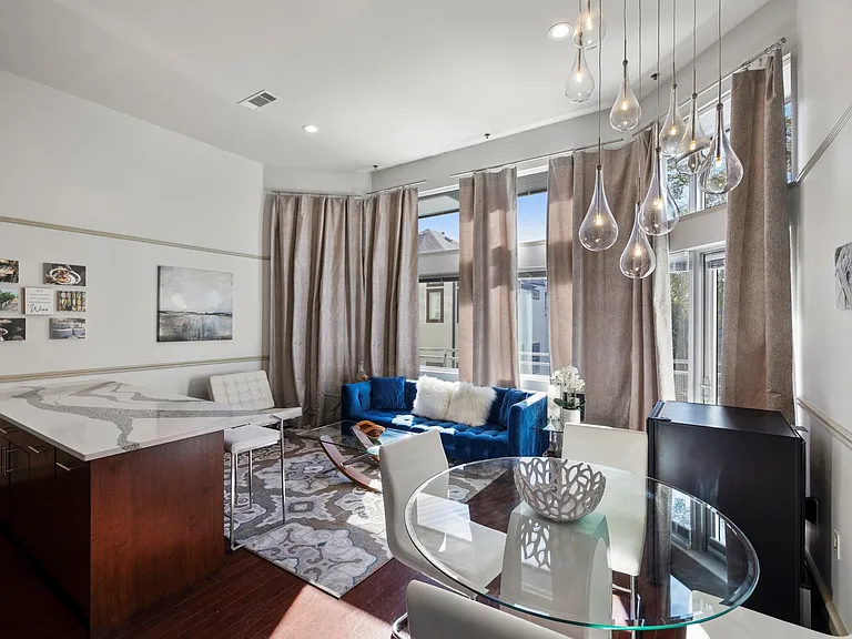 3311 Yupon St #317 — Photo 15