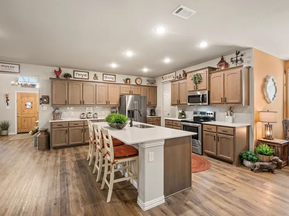 792 Feather Edge Dr, Springtown, TX 76082