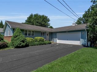 2579 Niagara Rd, Niagara Falls, NY 14304