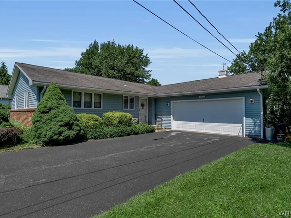 2579 Niagara Rd, Niagara Falls, NY 14304