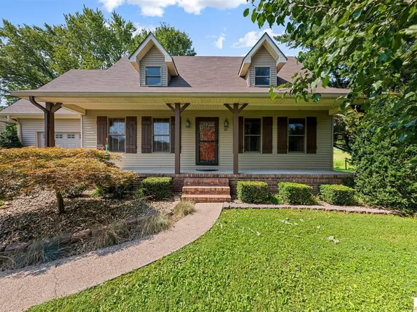 25 Augusta Cir, Glasgow, KY 42141