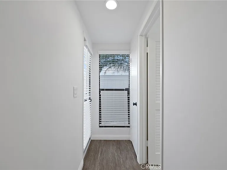 454 Seaward Rd — Photo 15