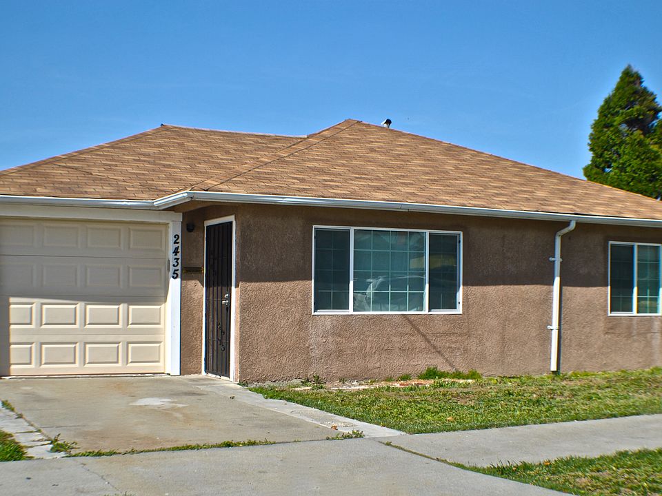 1st image of 2435 Andrade Ave