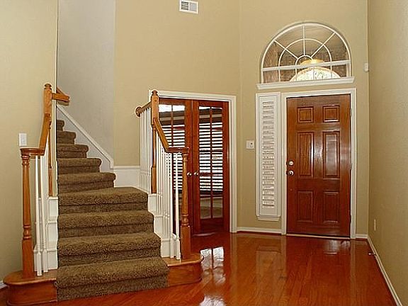 3rd image of 7950 Glade Creek Ct