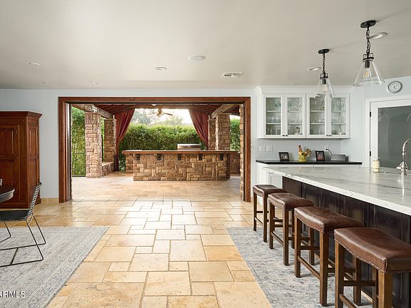 5th image of 3415 E CLAREMONT Avenue