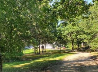 1141 Oakwood Rd, Ortonville, MI